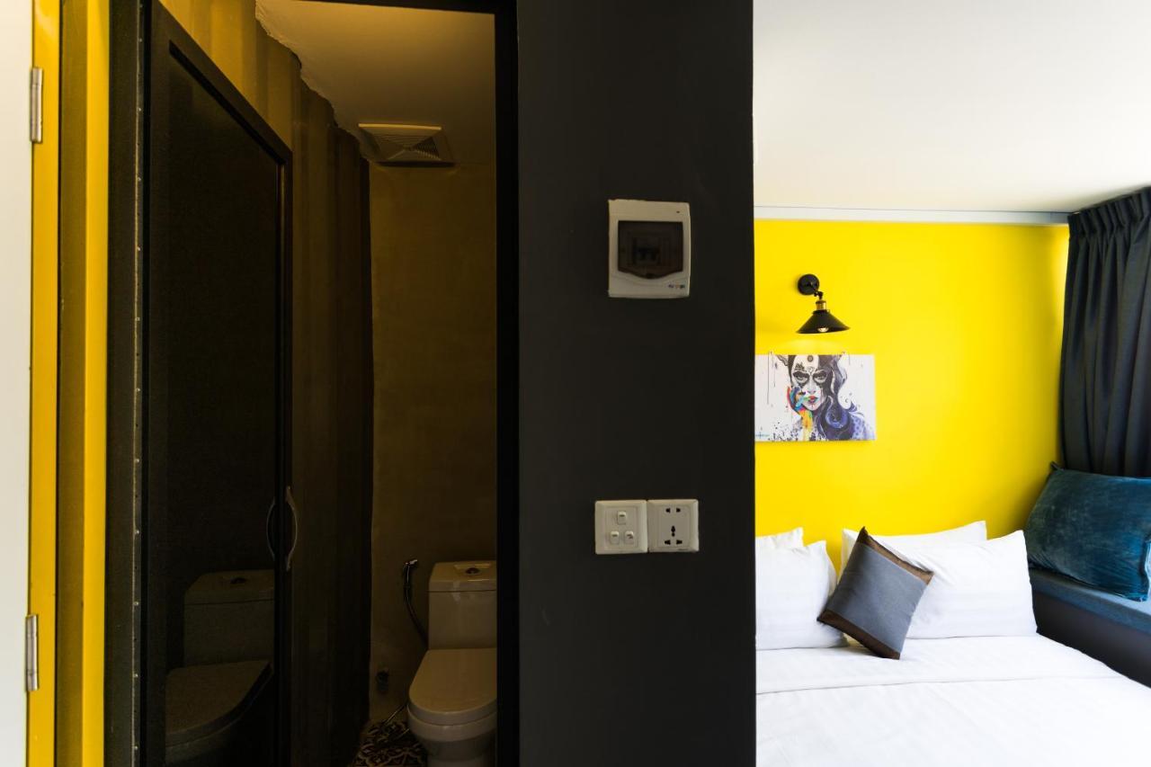 White Rabbit Hostel เสียมราฐ ภายนอก รูปภาพ