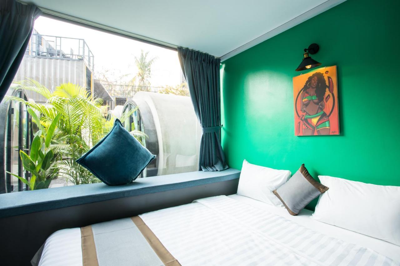 White Rabbit Hostel เสียมราฐ ภายนอก รูปภาพ